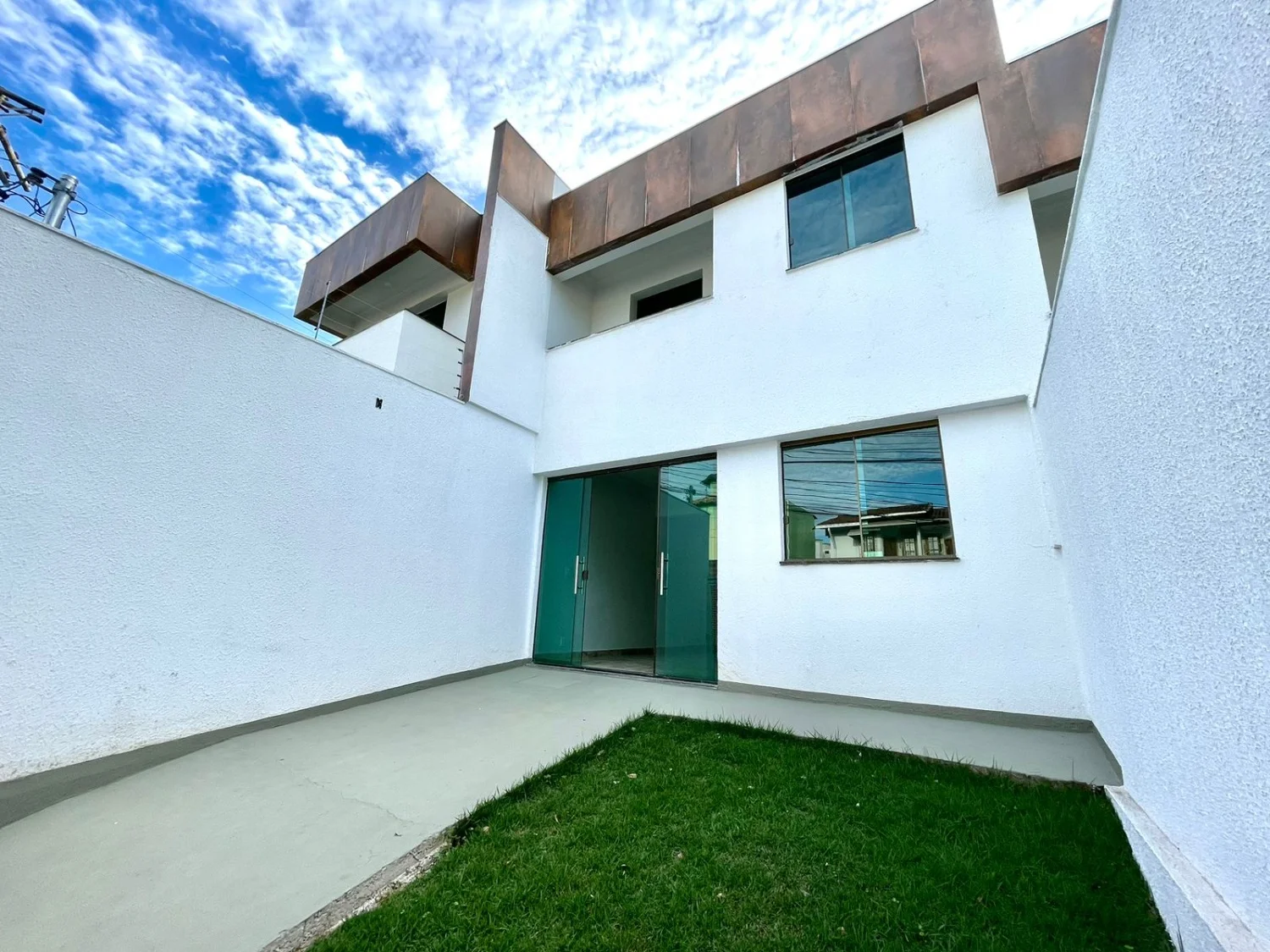 Casa com 3 Quartos à venda no Santa Amélia