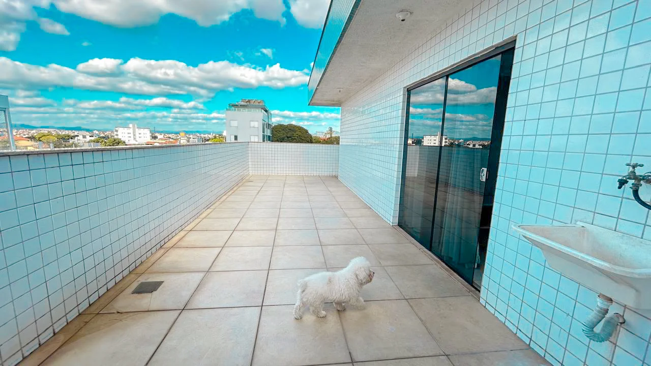 Cobertura com 4 quartos e elevador à venda no Planalto