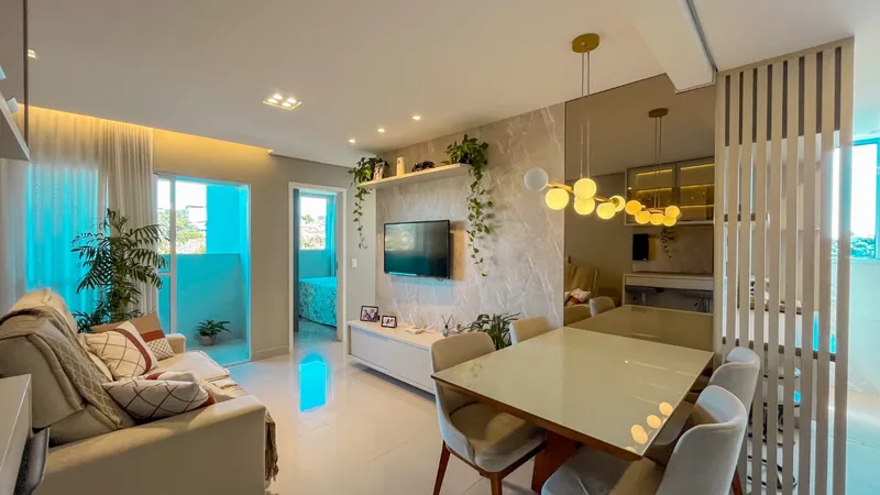 Apartamento mobiliado com 2 quartos e elevador à venda no Rio Branco