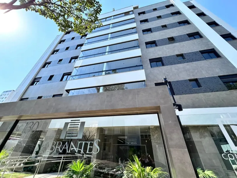 Cobertura com 4 quartos e elevador à venda no Castelo
