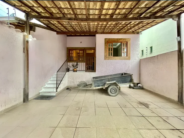 Casa com 3 quartos à venda no Santa Amélia