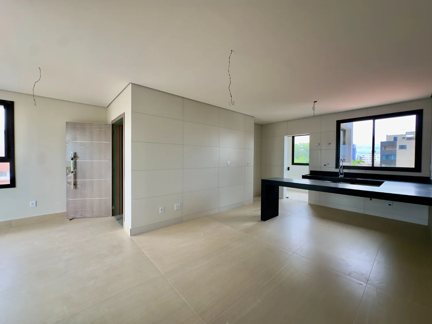Apartamento com 4 quartos e elevador à venda no Jaraguá