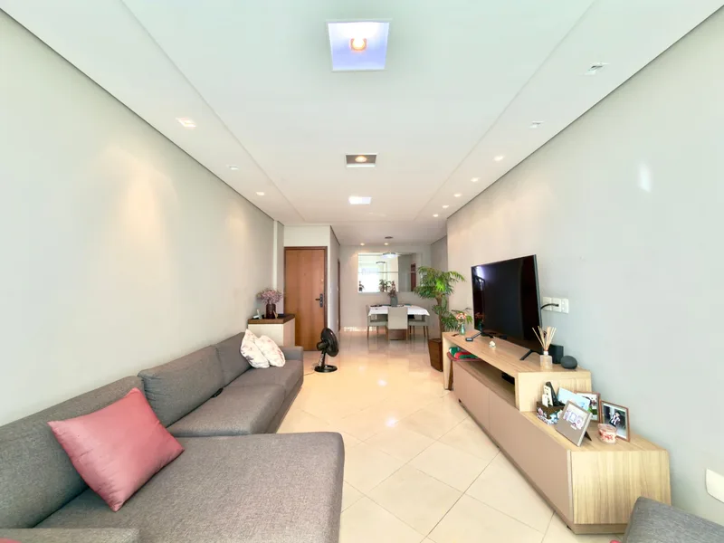 Apartamento 3 Quartos e elevador à venda no Itapoã