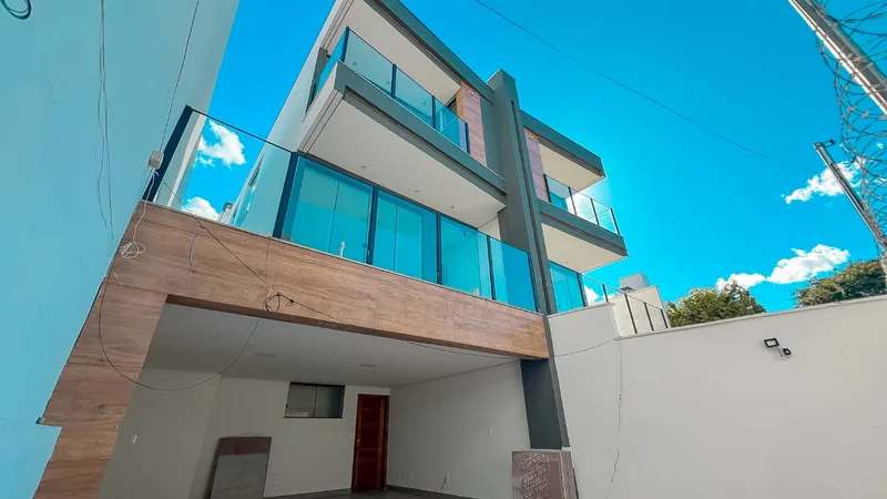 Casa com 3 quartos à venda no Planalto