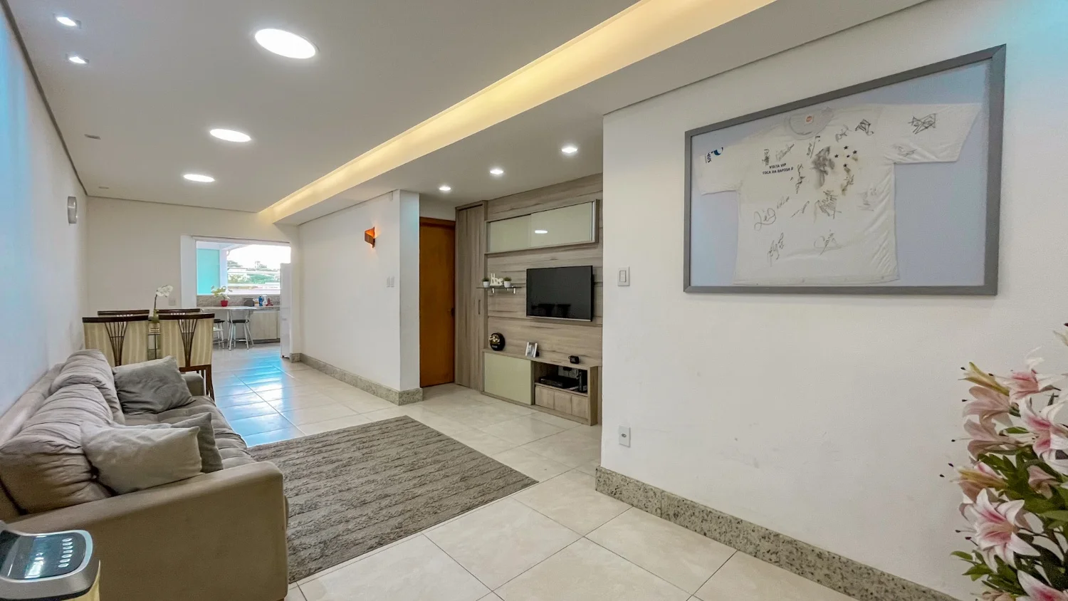 Casa com 4 quartos e 1 suíte à venda no Santa Amélia