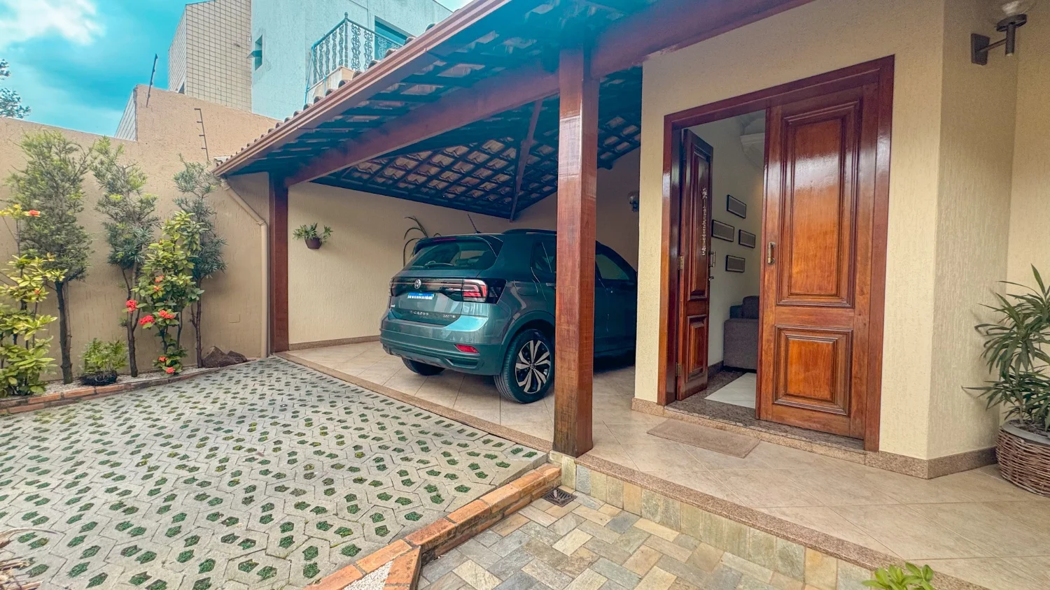 Casa com 4 Quartos à venda no Itapoã